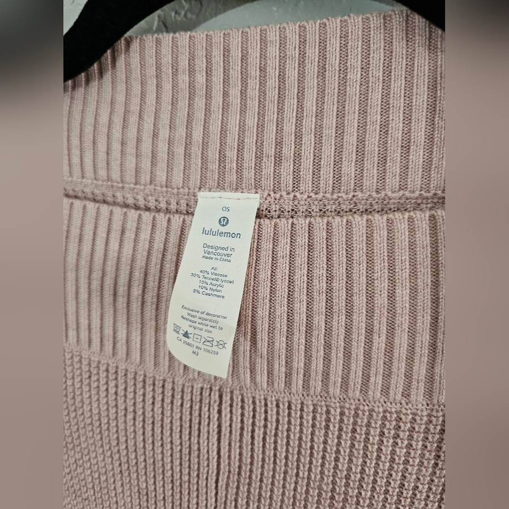 lululemon Forward Flow Cape, Vintage Mauve Sweater Poncho, OS - Picture 8 of 11